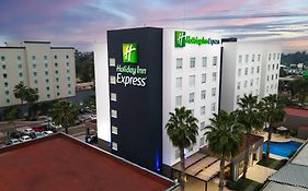 Holiday Inn Express Guadalajara Aeropuerto, an IHG Hotel